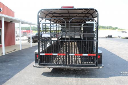 Used 2022 Gooseneck Trailer MFG PIPE SIDE Stock / Stock Combo Trailer