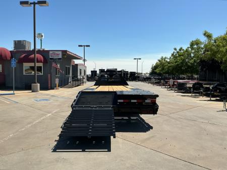 New 2027 Big Tex Trailers 16GN-25D5A-MR 7FT X 25FT 17.5K GVW Gooseneck Equipment Trailer