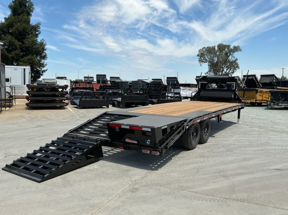 New 2026 Diamond C Trailers FMAX207L25X102MR 8.5FT X 25FT 15.5K GVW Gooseneck Equipment Trailer