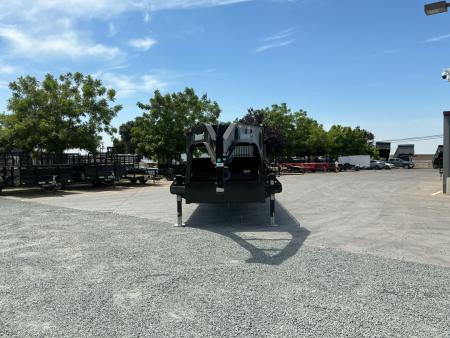 New 2026 Diamond C Trailers FMAX207L25X102MR 8.5FT X 25FT 15.5K GVW Gooseneck Equipment Trailer