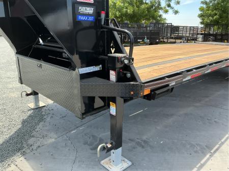 New 2026 Diamond C Trailers FMAX207L25X102MR 8.5FT X 25FT 15.5K GVW Gooseneck Equipment Trailer