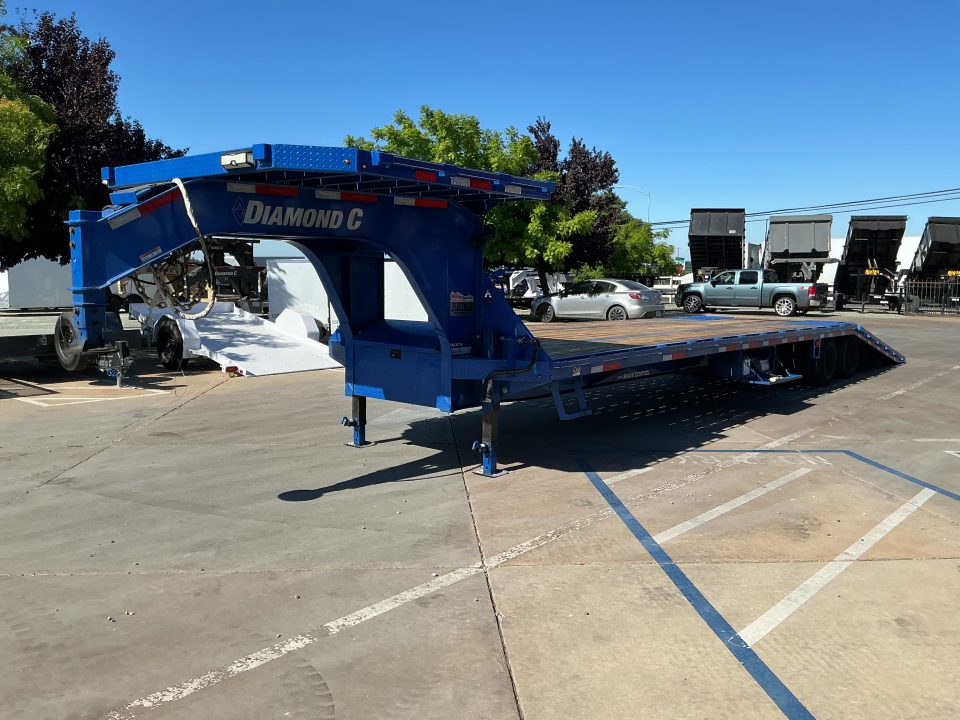 Used 2024 Diamond C Trailers FMAX216L38x102HDT 8.5FT x 38FT 40k GVW Equipment Trailer
