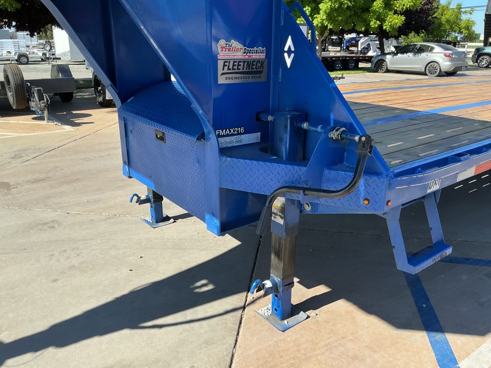 Used 2024 Diamond C Trailers FMAX216L38x102HDT 8.5FT x 38FT 40k GVW Equipment Trailer
