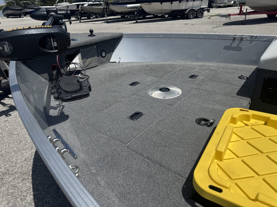 Used 2008 Alumacraft 165 Classic SC Fishing Boat