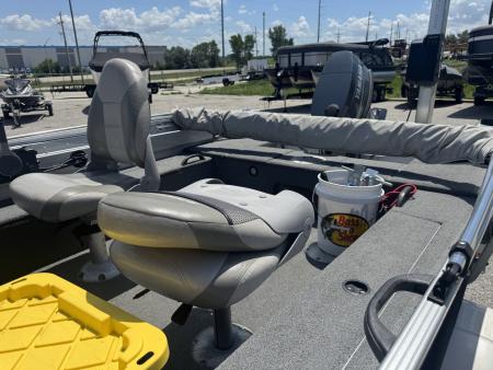 Used 2008 Alumacraft 165 Classic SC Fishing Boat