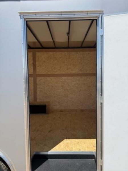 New 2027 Wells Cargo Road Force Enclosed 8.5X16 Cargo
