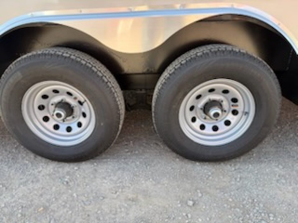 New 2027 Wells Cargo 8.5X20Fast Trac Enclosed V-Nose Cargo