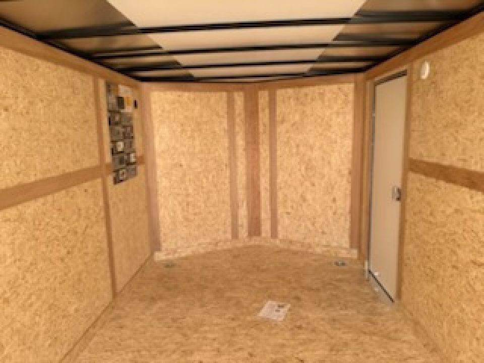 New 2027 Wells Cargo 8.5X20Fast Trac Enclosed V-Nose Cargo