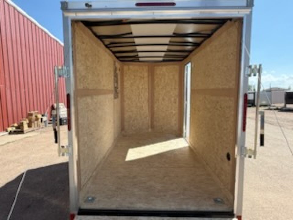 New 2027 Wells Cargo Fast Trac 6X12 V-Nose Cargo