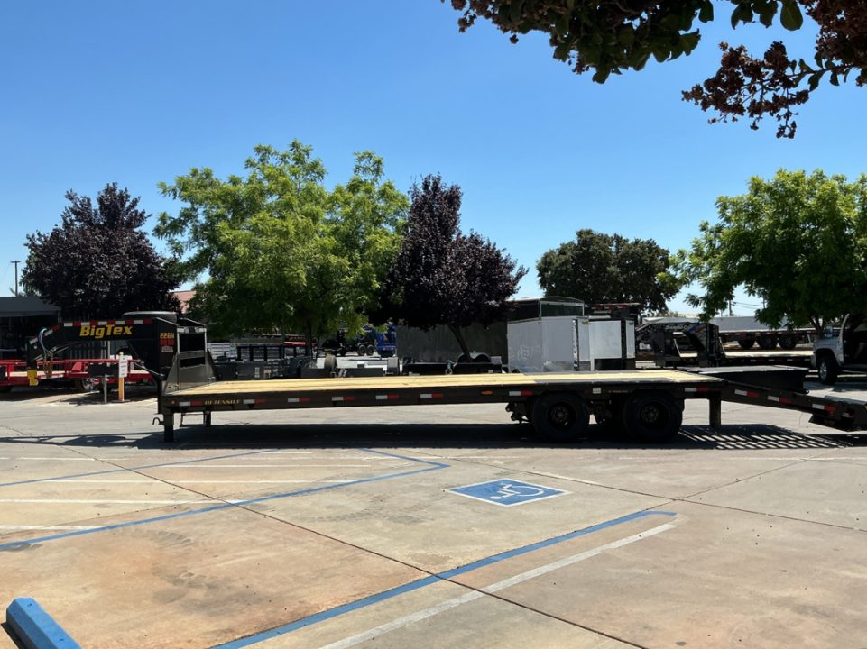 New 2027 Big Tex Trailers 22GN-30D5A-MR 8.5FT X 30FT 23.9K GVW TA Gooseneck Equipment Trailer