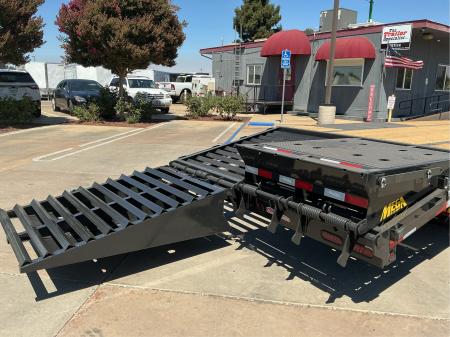 New 2027 Big Tex Trailers 22GN-30D5A-MR 8.5FT X 30FT 23.9K GVW TA Gooseneck Equipment Trailer