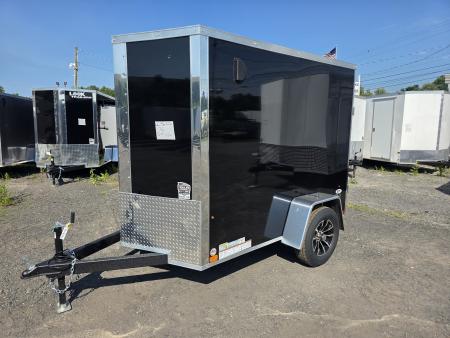 New 2027 Look Trailers ST DLX 5X8 - RAMP DOOR Cargo / Enclosed Trailer