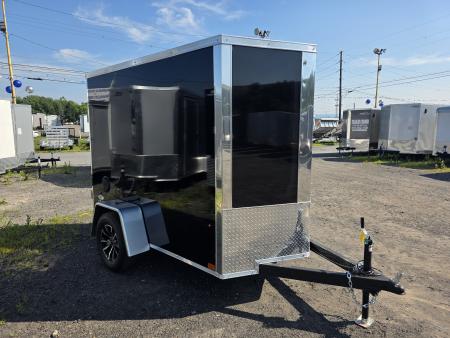 New 2027 Look Trailers ST DLX 5X8 - RAMP DOOR Cargo / Enclosed Trailer