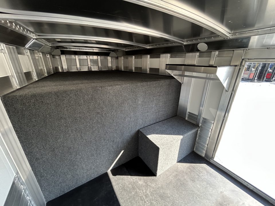New 2026 4-Star Trailers 7'6"x22' 8 Pen ShowStock Trailer