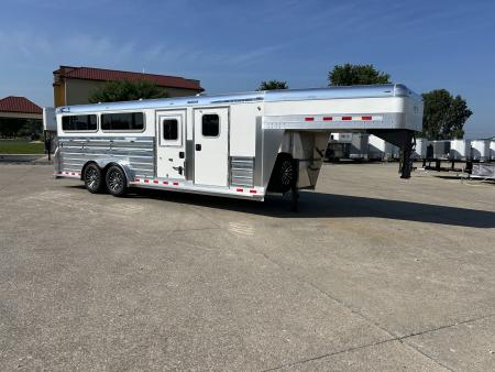 New 2026 4-Star Trailers 7'6 x22' 8 Pen ShowStock Trailer
