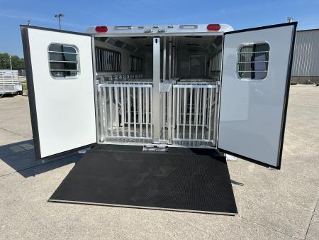 New 2026 4-Star Trailers 7'6"x22' 8 Pen ShowStock Trailer