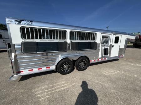 New 2026 4-Star Trailers 7'6"x22' 8 Pen ShowStock Trailer