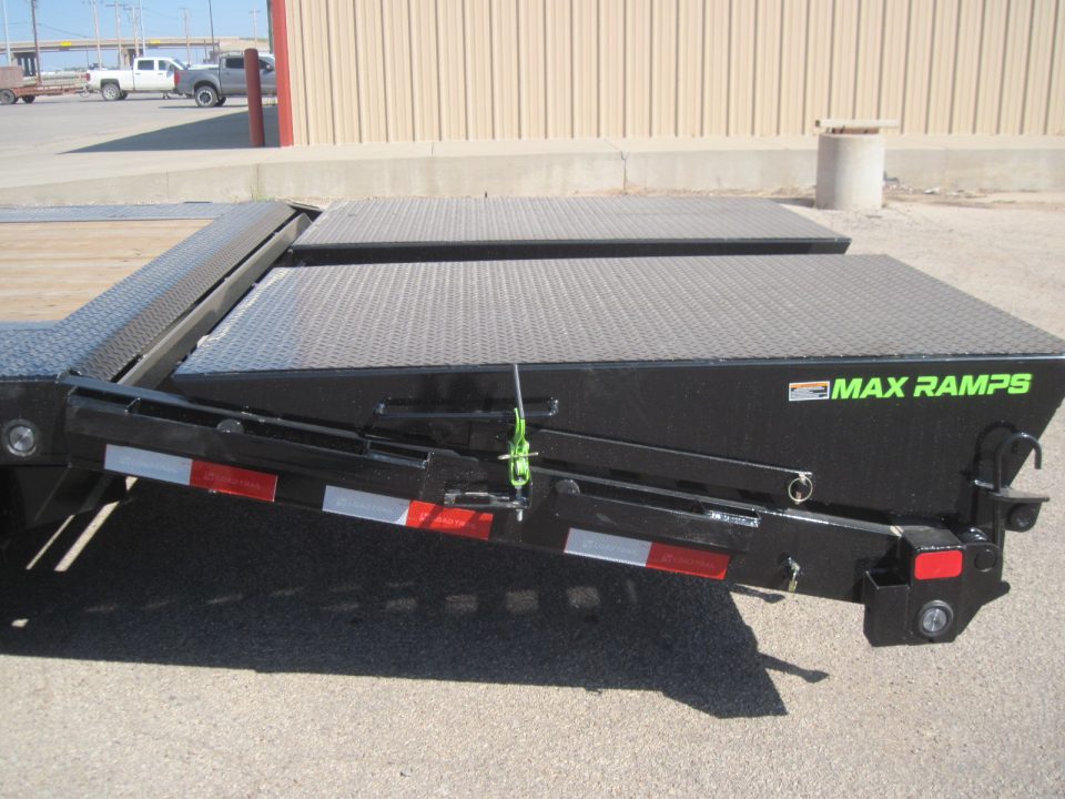 New 2026 Load Trail 102x25 GN Flatbed w/ Max Ramps 14k