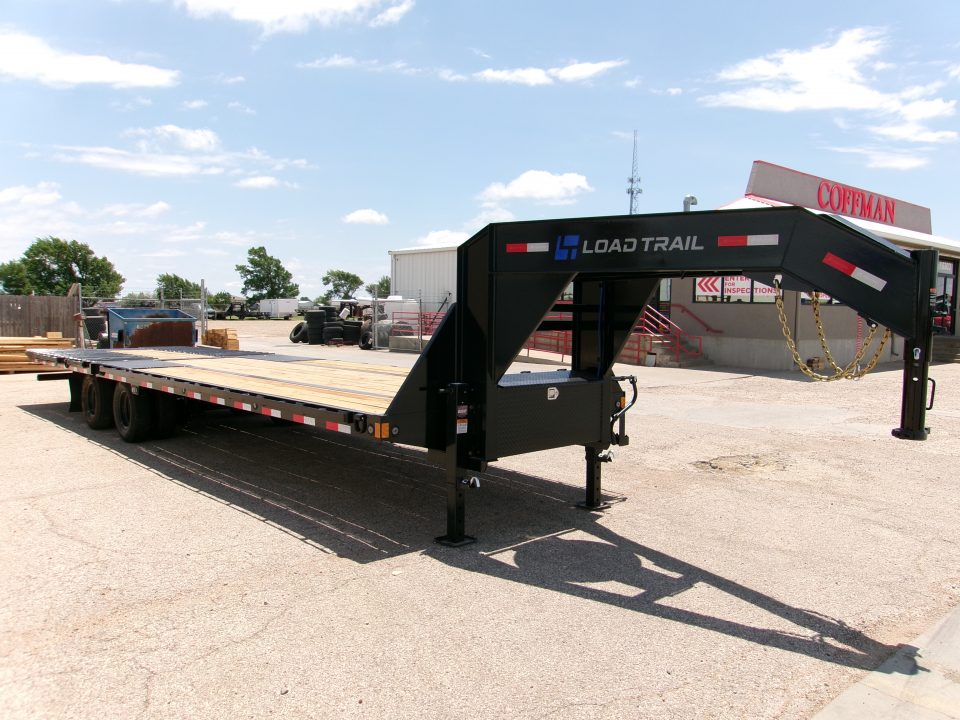 New 2026 Load Trail 32' GN Flatbed w/ 12' Hydraulic Dovetail 24k