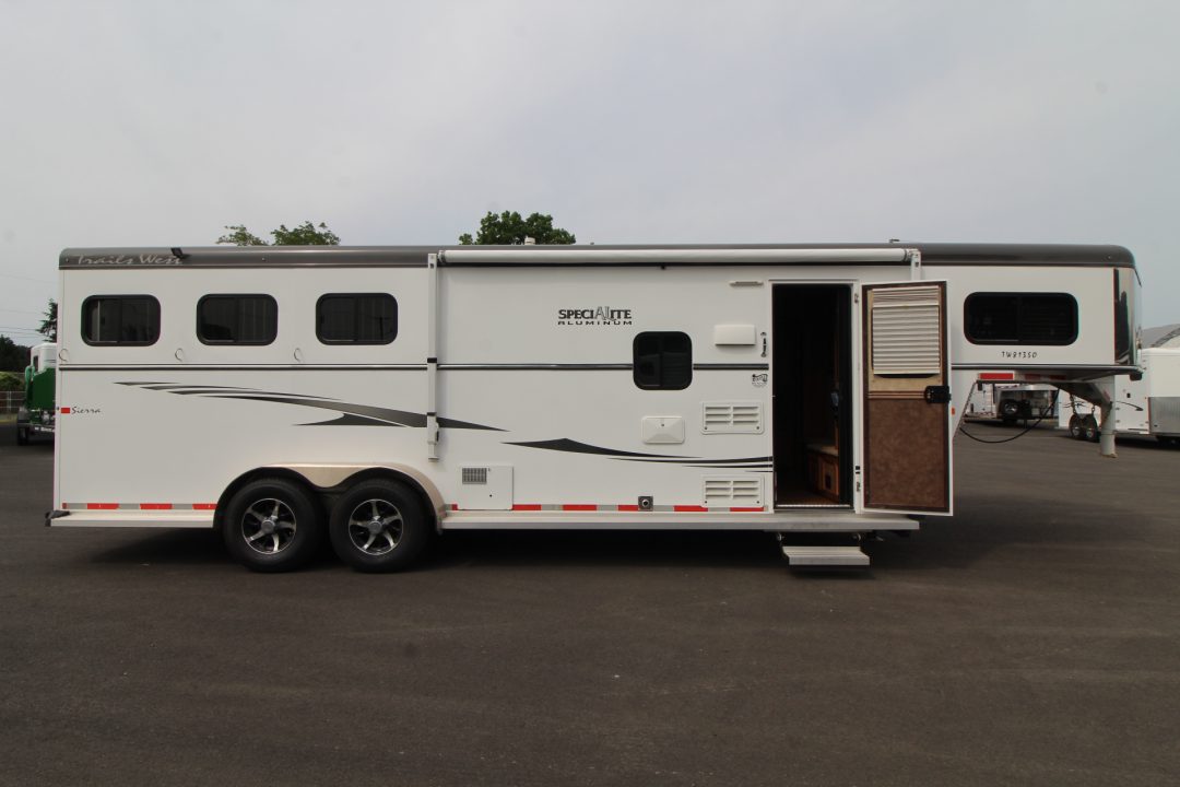 Used 2016 Trails West Sierra SpeciaLite 8x13 LQ w/ Slide Out 3 Horse Trailer