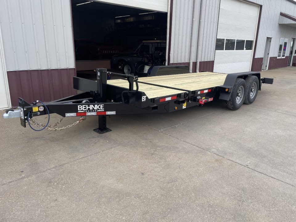 New 2027 Behnke 83x16+4 Tilt Trailer