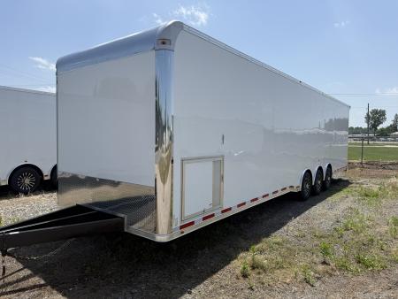New 2027 Vintage 34’ Tag Race Trailer