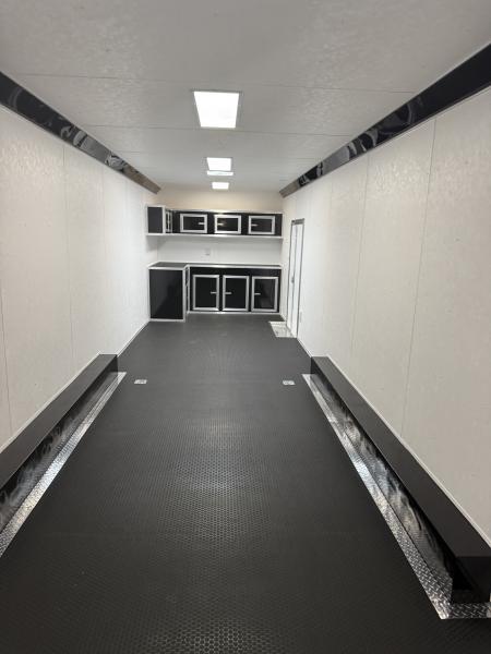 New 2027 Vintage 34’ Tag Race Trailer
