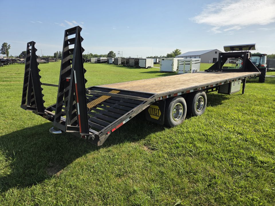 Used 2016 Sun Country 102X28 TANDEM DUAL FLATBED W/5' DOVE ELECTRIC JACKS 14PLY TIRES