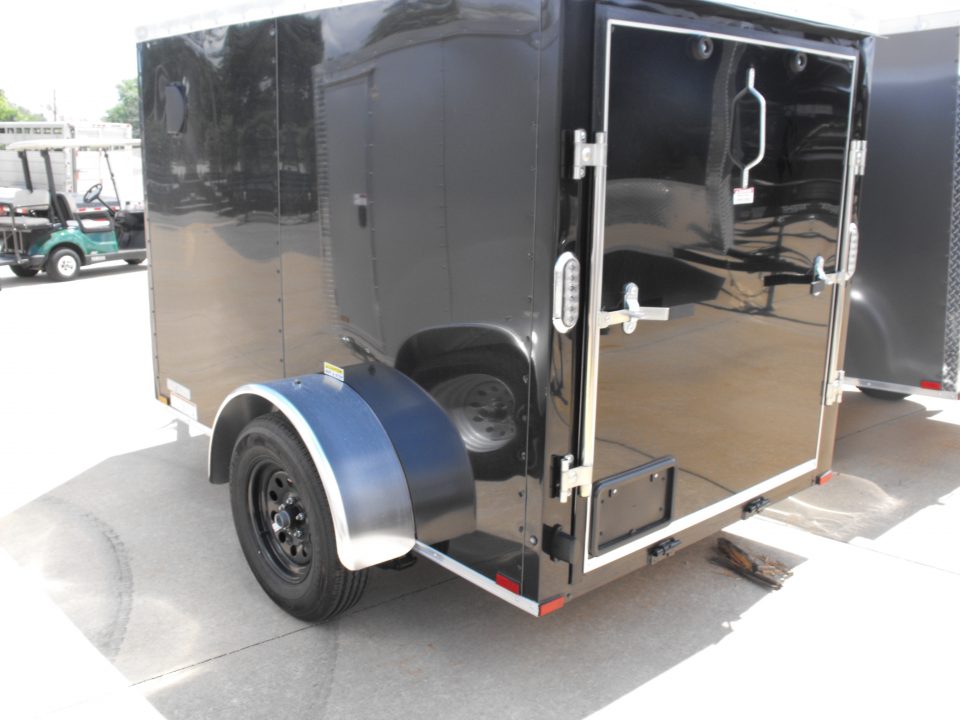 New Arising Enclosed Trailer 5 X 8 Cargo / Enclosed Trailer