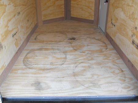 New Arising Enclosed Trailer 5 X 8 Cargo / Enclosed Trailer