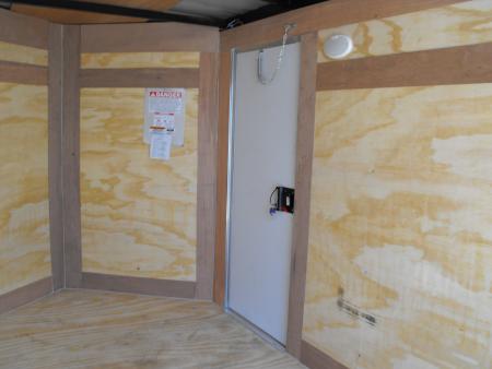 New Arising Enclosed Trailer 5 X 8 Cargo / Enclosed Trailer