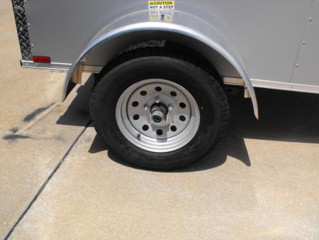 New Enclosed Trailer 4 X 6 Ramp 5' Interior Silver Mist