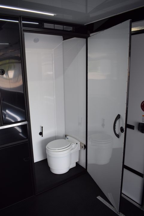 New ATC 8.5x24 ROM450 CAR / RACE HAULER / BATHROOM / SINK / MICRO / REF.