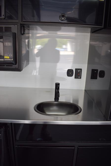 New ATC 8.5x24 ROM450 CAR / RACE HAULER / BATHROOM / SINK / MICRO / REF.
