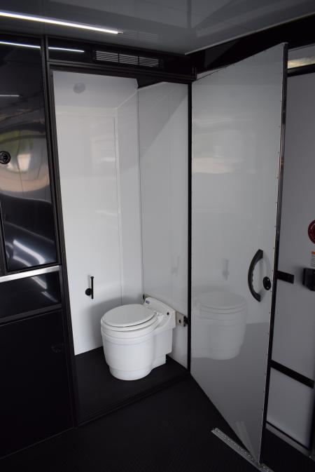 New ATC 8.5x24 ROM450 CAR / RACE HAULER / BATHROOM / SINK / MICRO / REF.