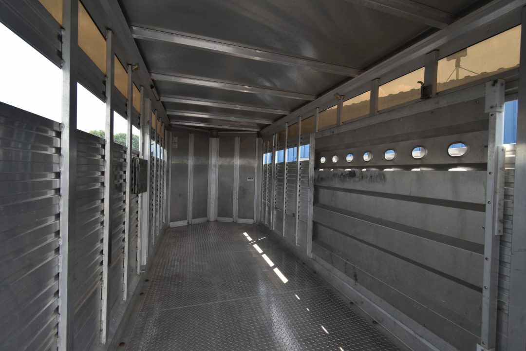 Used 2016 EBY Trailers BH1MLS Stock / Stock Combo Trailer