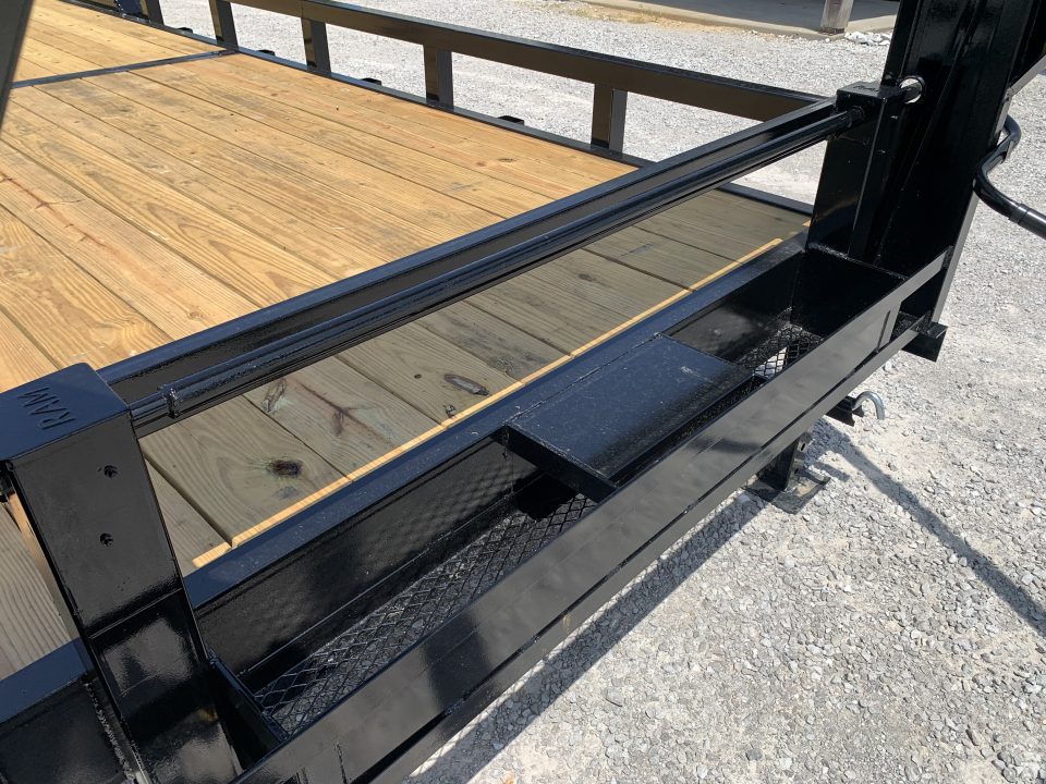 New 2026 Triple R 82X26+2 14K GOOSENECK EQUIPMENT TRAILER