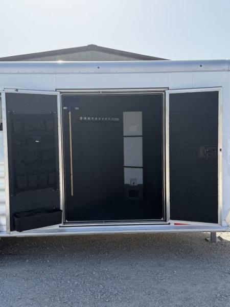 New 2026 Featherlite 3 Horse Gooseneck Premier Tack Horse Trailer