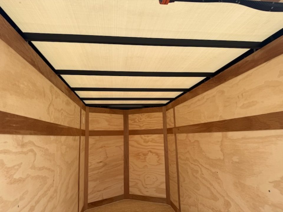 New 2027 Cross Trailers 5 x 10 SA Beta Cargo / Enclosed Trailer
