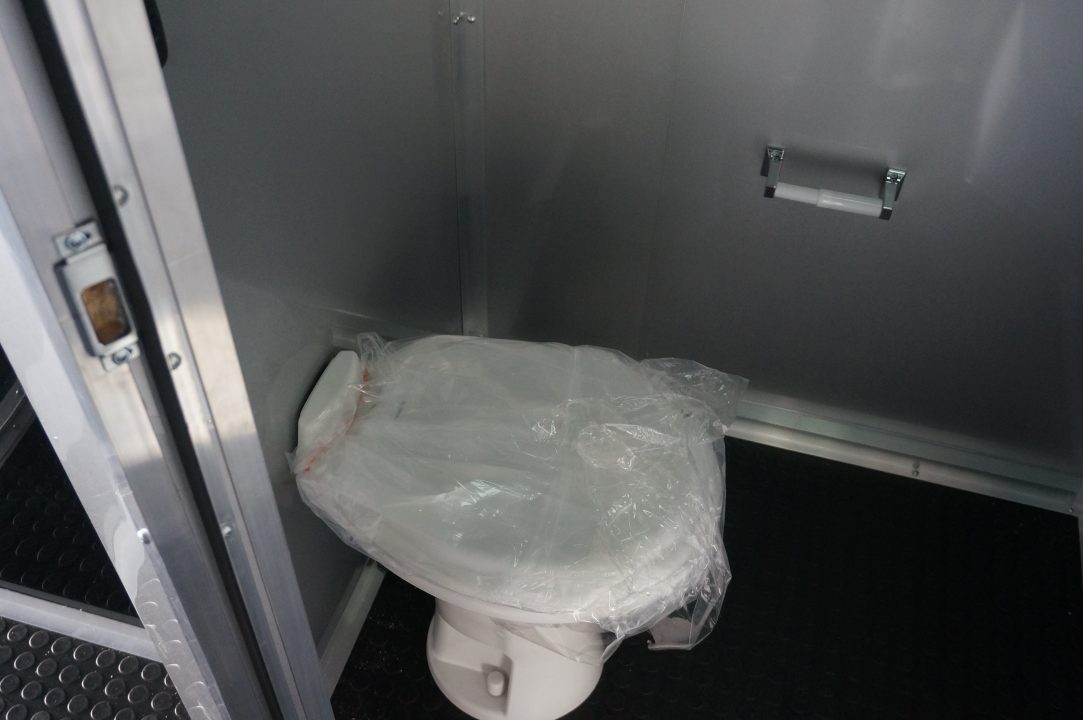 New 32ft Eliminator - SS Racer's Pkg w/ Bath/Shower ST# SOLD