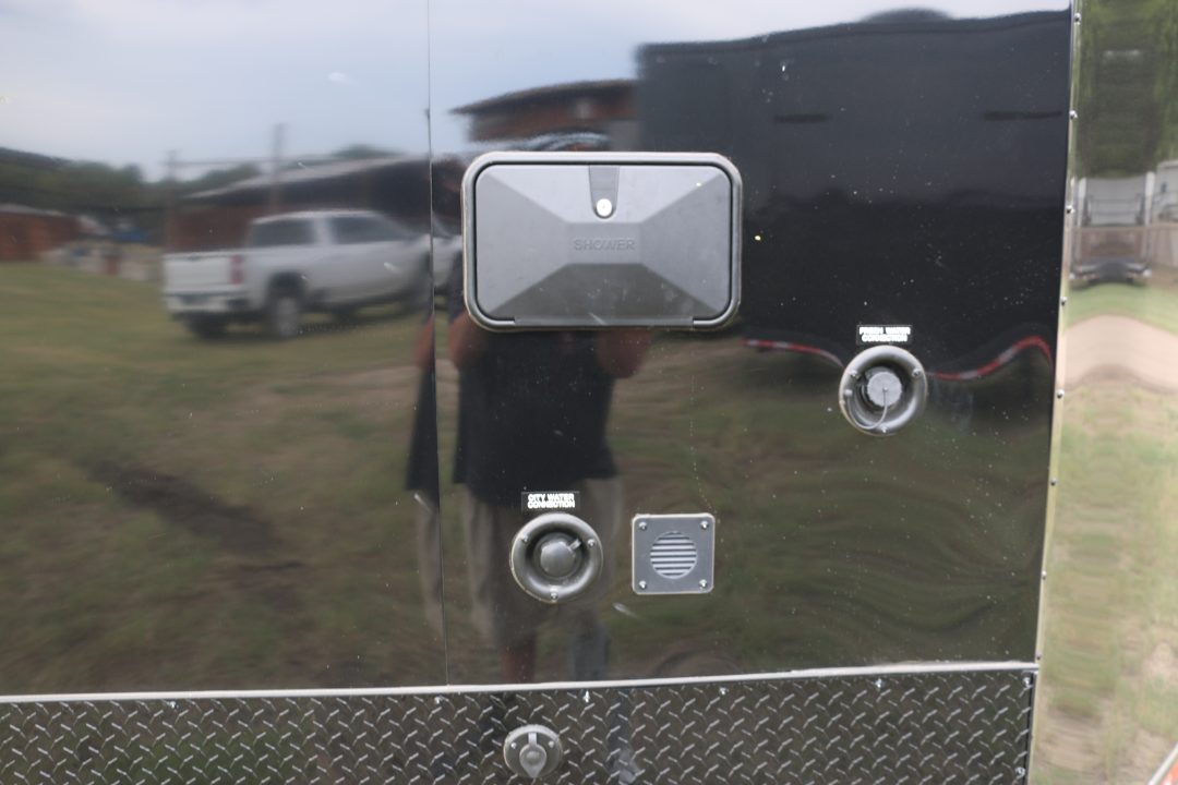 New (ON ORDER) 8.5' X 32' HYBRID ENCLOSED TRAILER W/ LIVING QUARTERS ST# SOLD