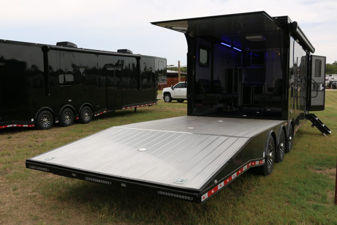 New (ON ORDER) 8.5' X 32' HYBRID ENCLOSED TRAILER W/ LIVING QUARTERS ST# SOLD