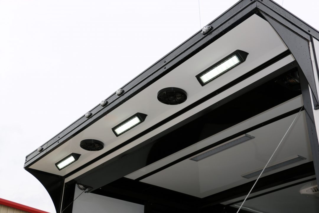 New 26FT RACE TRAILER W/ DRIVE OVER RAMPS ST#96343