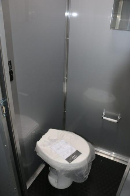 New 34FT ELIMINATOR SS W/BATHROOM, MINI SPLIT, AWNING, AND MORE!! ST#97458