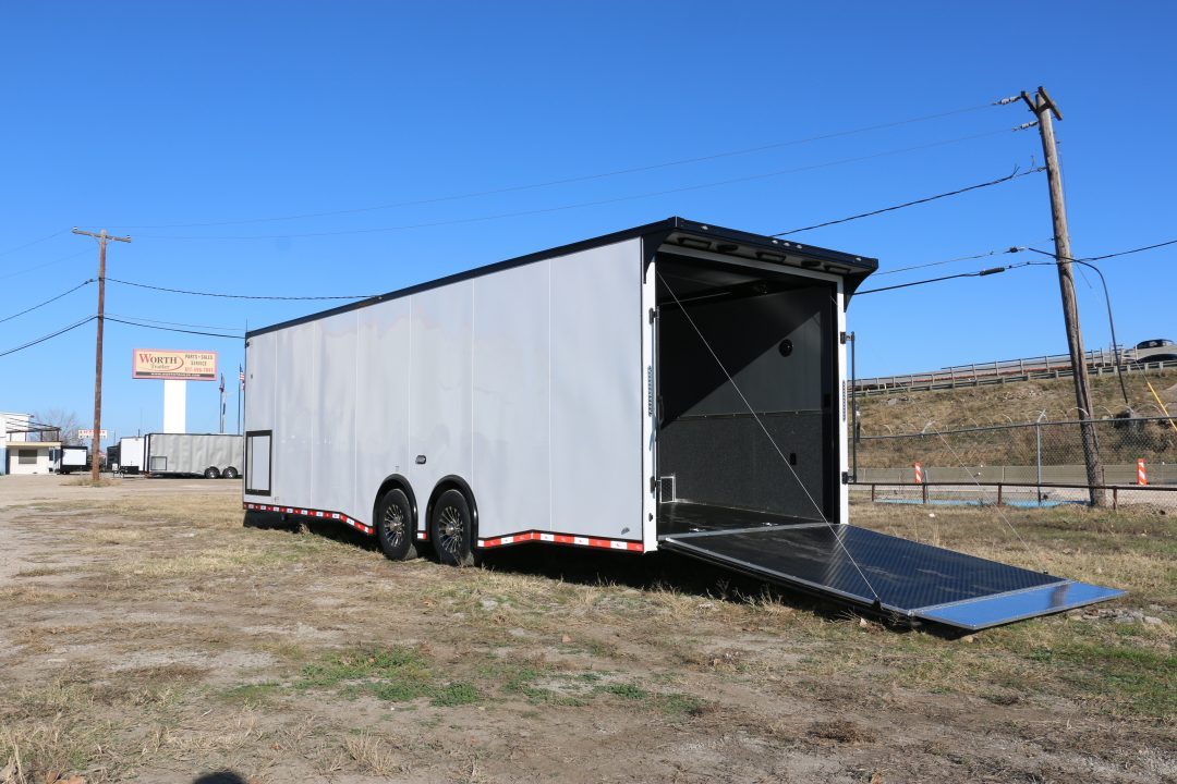 New 8.5 X 28 CONTINENTAL CARGO NITRO