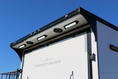 New 8.5 X 28 CONTINENTAL CARGO NITRO