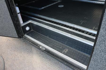 New 8.5' X 44' GOOSENECK RACE CAR TRAILER W/ LIVING QUARTERS
