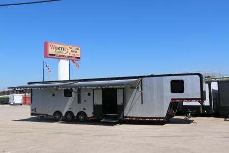 New 2025 Cargo Mate 8.5'X44' GOOSENECK RACECAR TRAILER Car / Racing Trailer