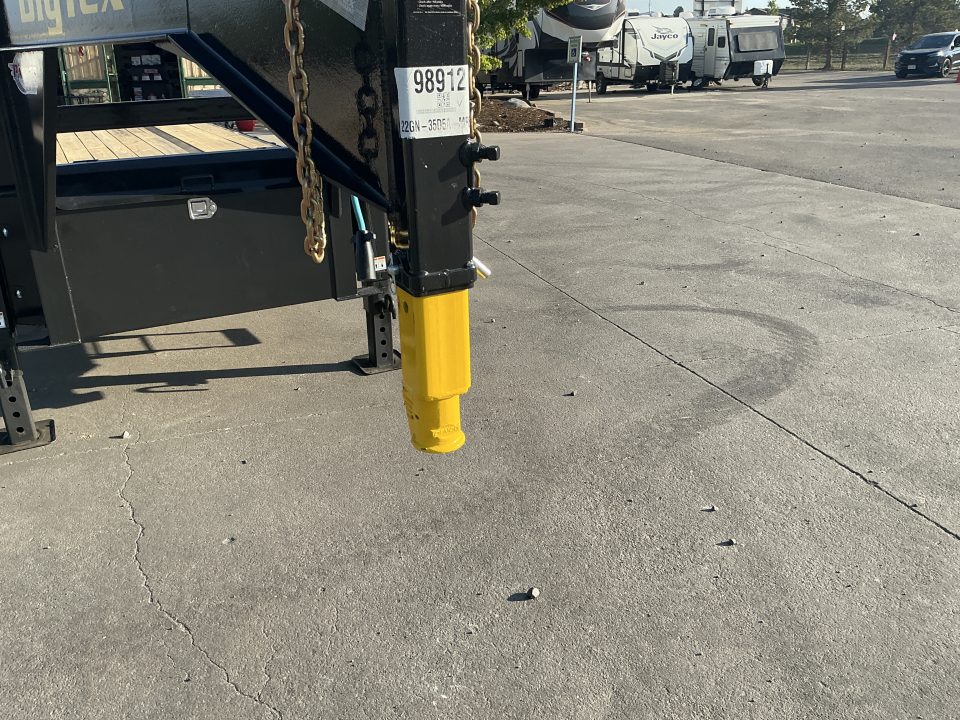 New 2027 Big Tex 22GN-35D5A-MRBK Flatbed Trailer