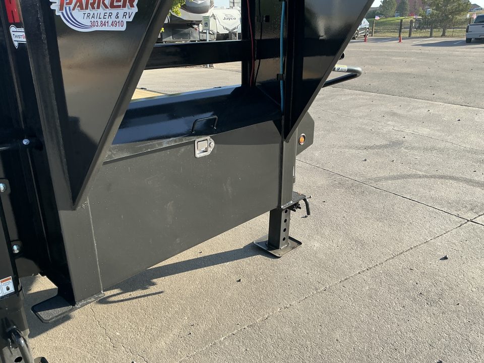 New 2027 Big Tex 22GN-35D5A-MRBK Flatbed Trailer